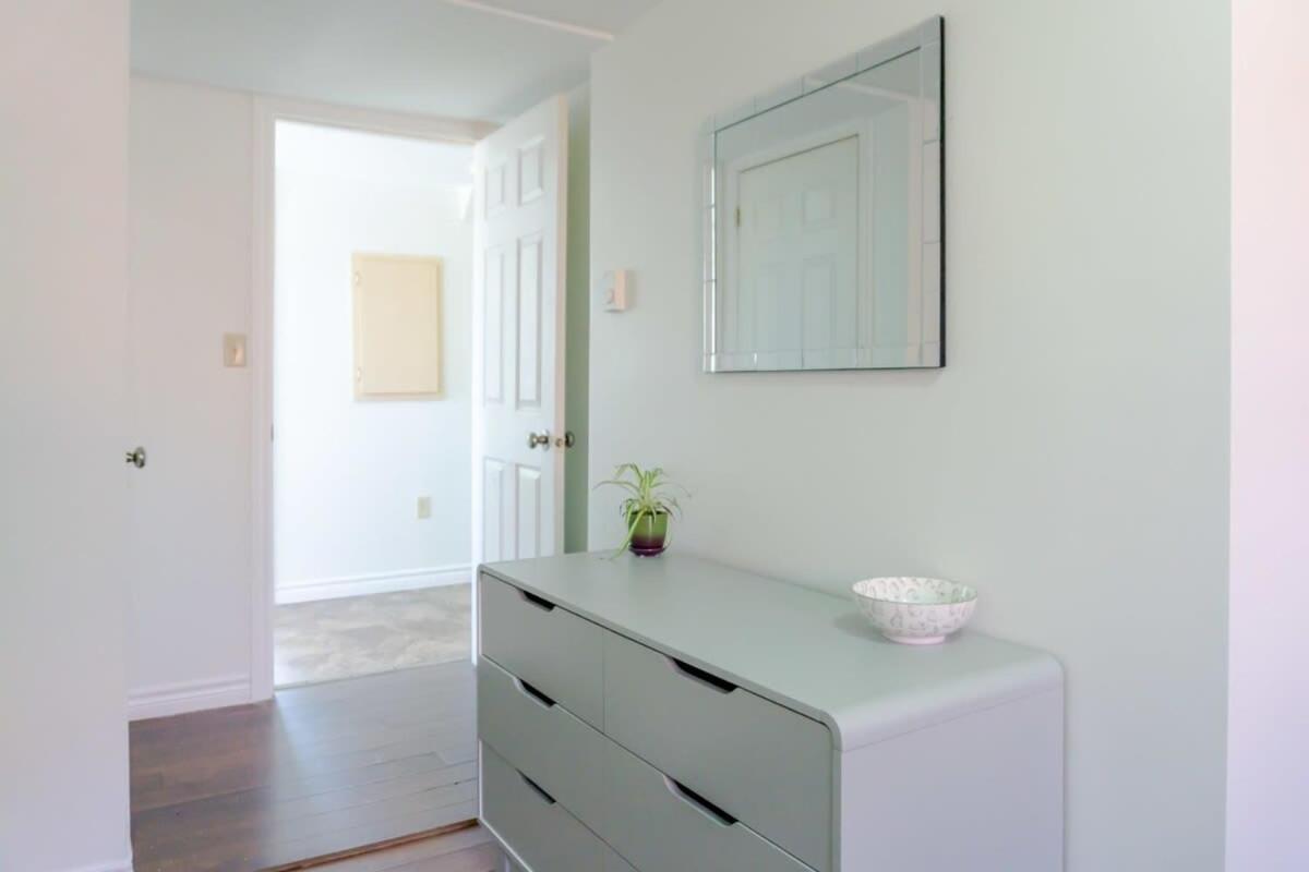 Appartamento Amazing location in Saint John 2 Br Modern Parking New Esterno foto